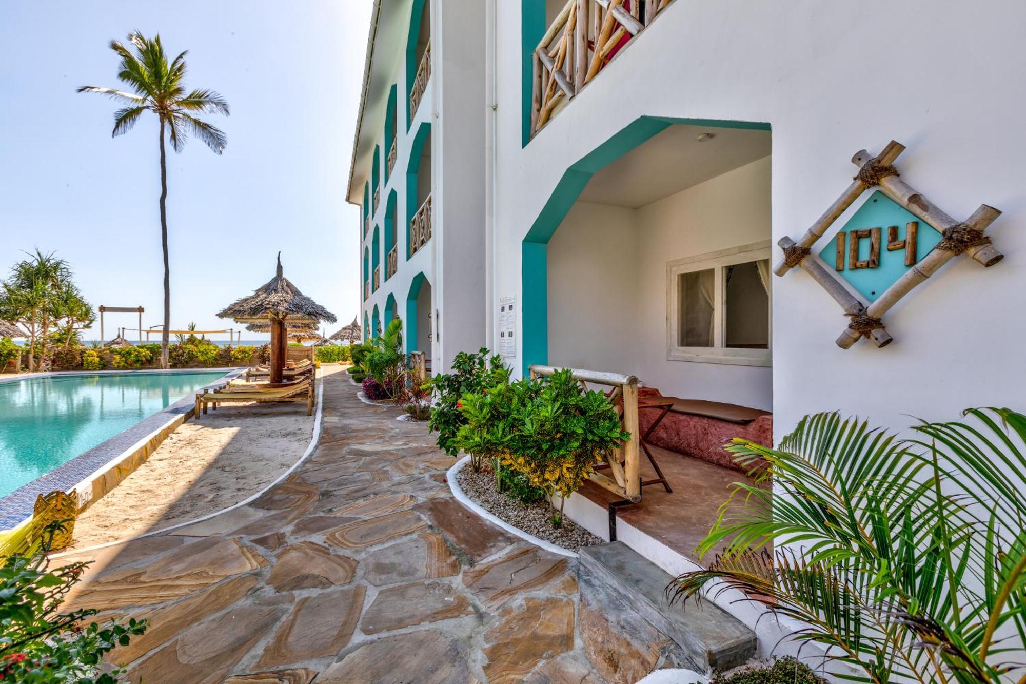 Ahg Sun Bay Mlilile Beach Hotel Matemwe  Bagian luar foto