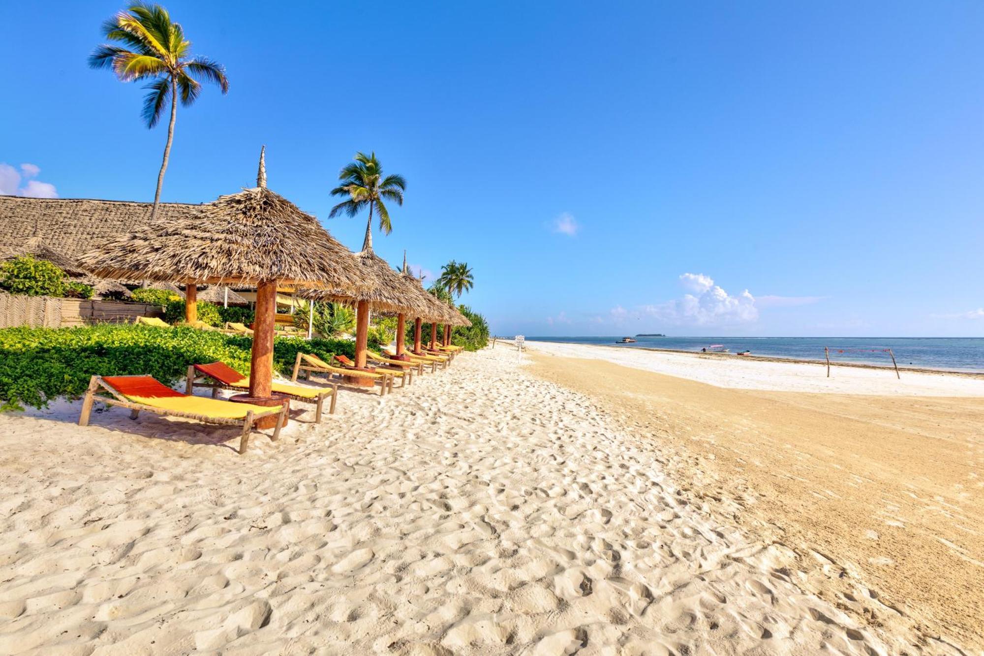 Ahg Sun Bay Mlilile Beach Hotel Matemwe  Bagian luar foto
