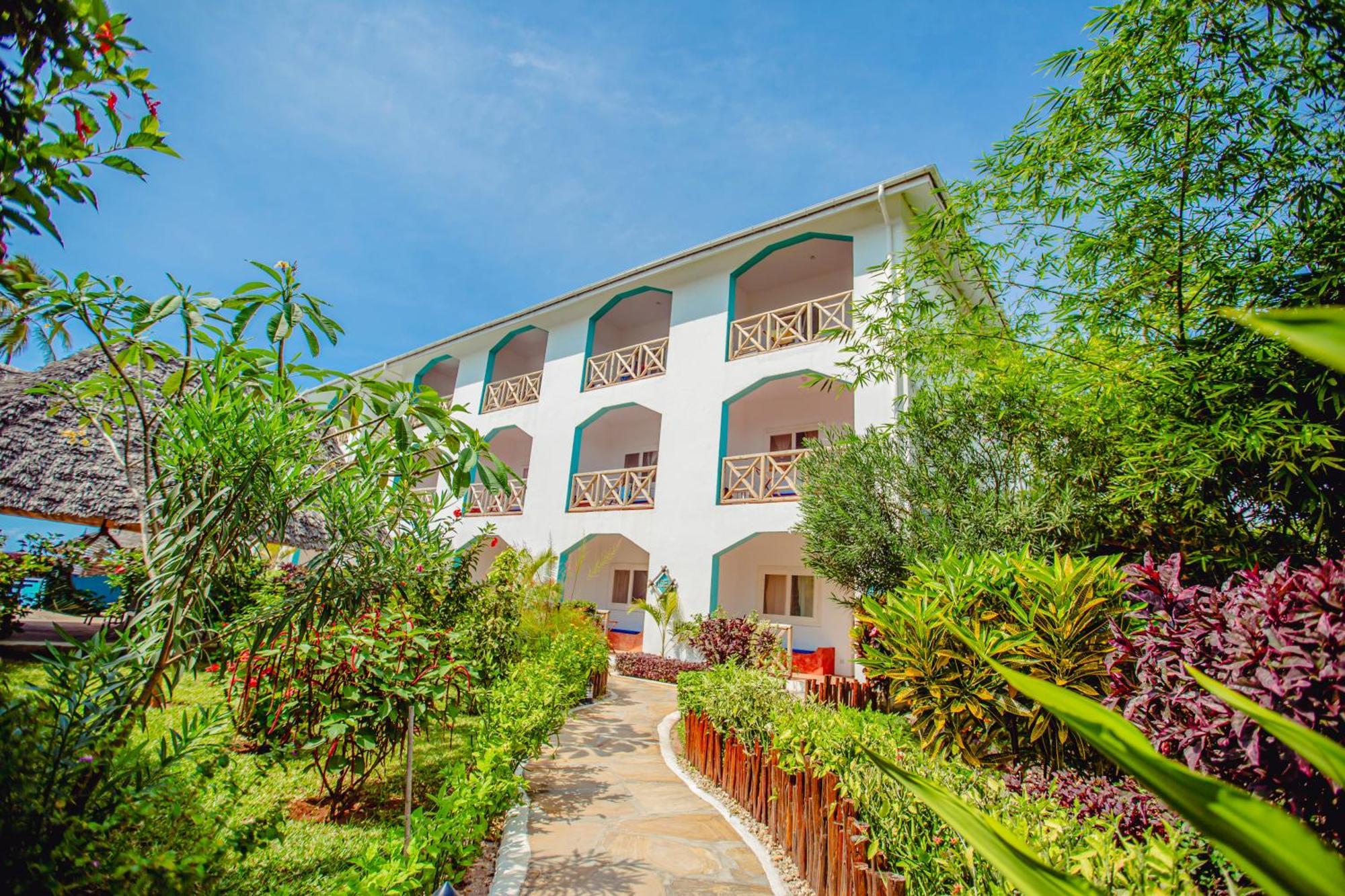Ahg Sun Bay Mlilile Beach Hotel Matemwe  Bagian luar foto
