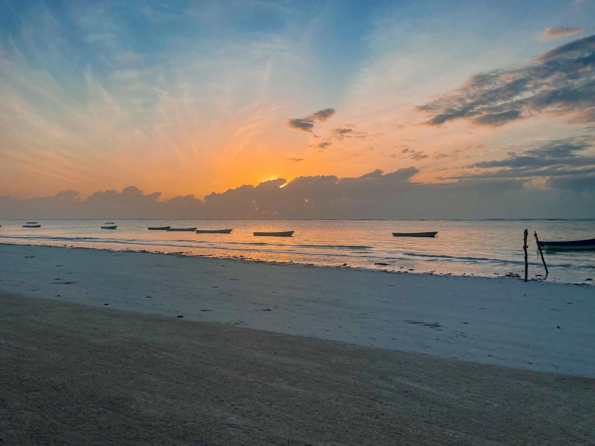 Ahg Sun Bay Mlilile Beach Hotel Matemwe  Bagian luar foto